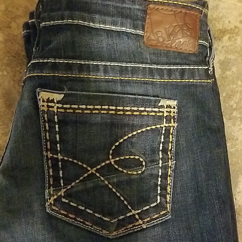 Jeans - Picture 4 of 4